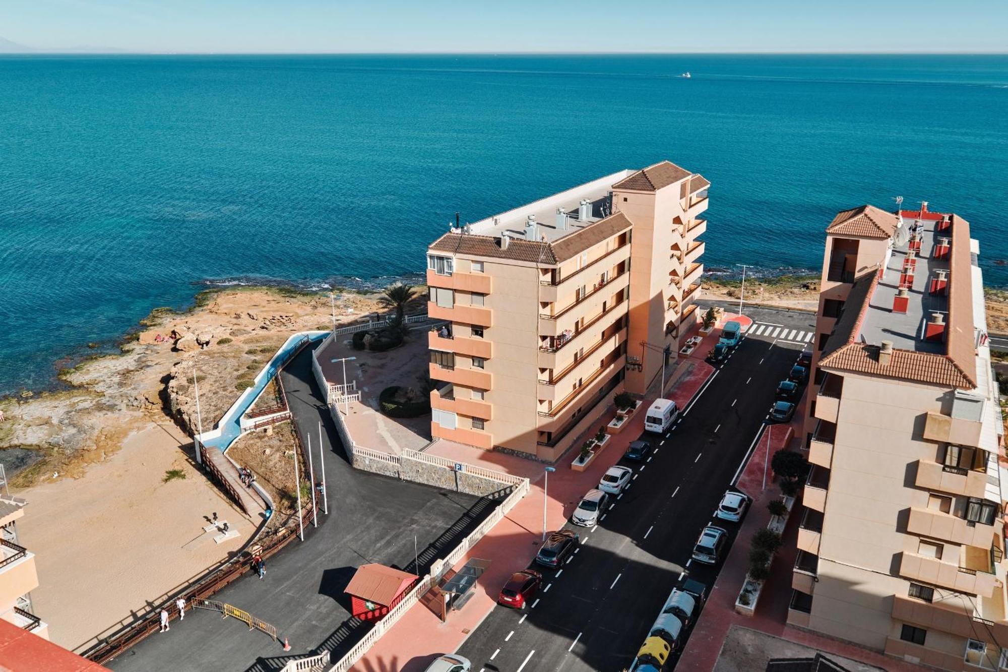 Beach Apartment Cabo Cervera, Torrevieja, La Mata Exterior photo